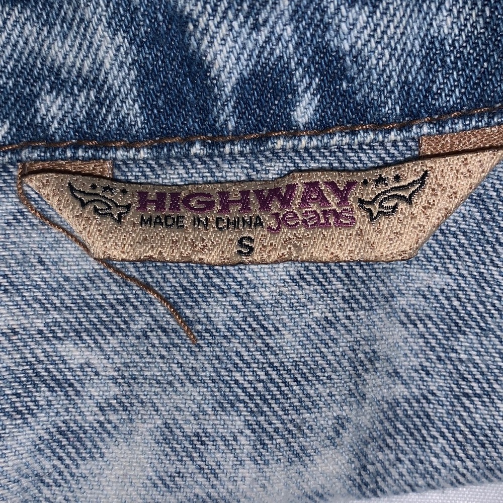Cropped denim jacket - Picture 3 of 4
